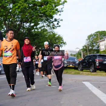 Runner Photo 4140268