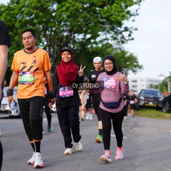 Runner Photo 4140273