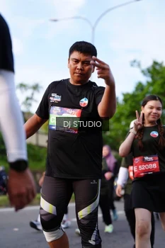 Runner Photo 4140340