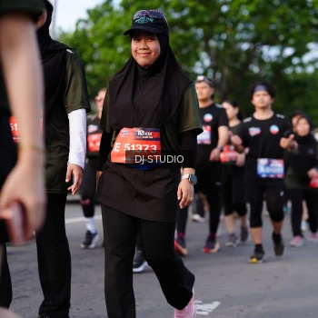 Runner Photo 4140341