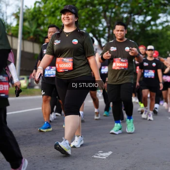 Runner Photo 4140354