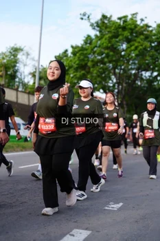 Runner Photo 4140393