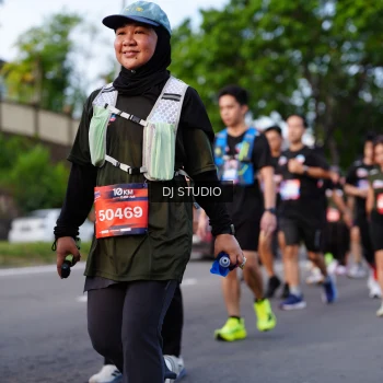Runner Photo 4140394