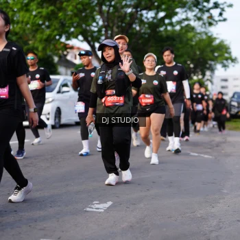 Runner Photo 4140396