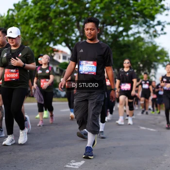 Runner Photo 4140397