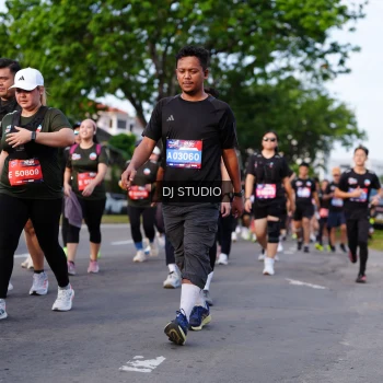 Runner Photo 4140403