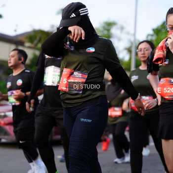 Runner Photo 4140406