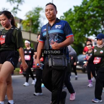 Runner Photo 4140431