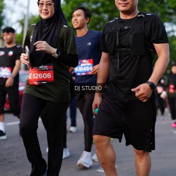 Runner Photo 4140449
