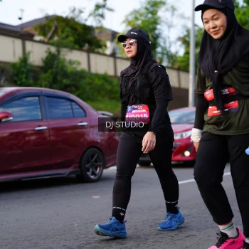 Runner Photo 4140452