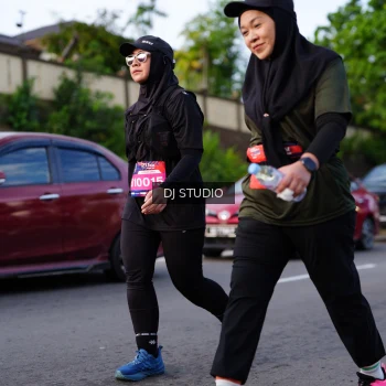 Runner Photo 4140456
