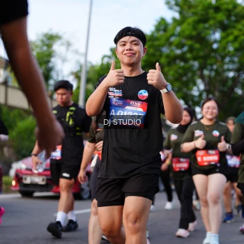Runner Photo 4140469