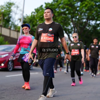 Runner Photo 4140484