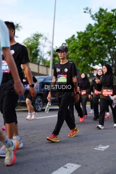 Runner Photo 4140496