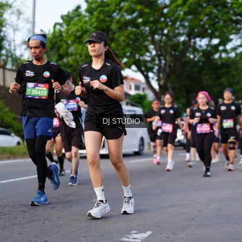 Runner Photo 4140520
