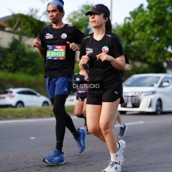 Runner Photo 4140525