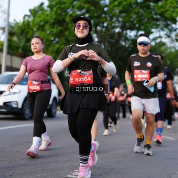 Runner Photo 4140533