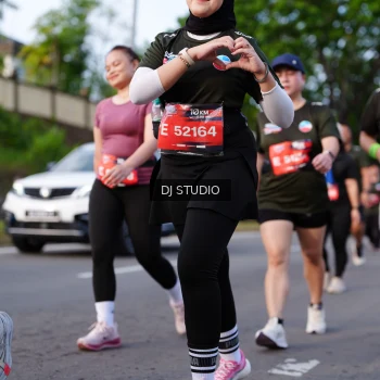 Runner Photo 4140534