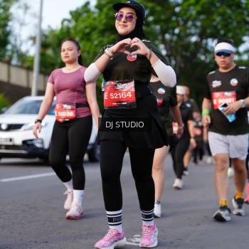 Runner Photo 4140536