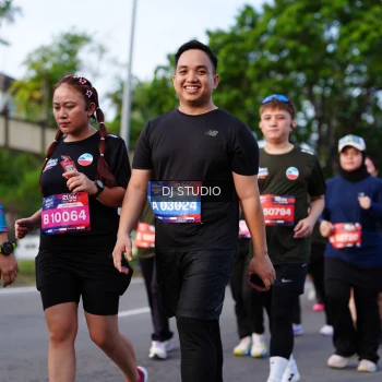 Runner Photo 4140556