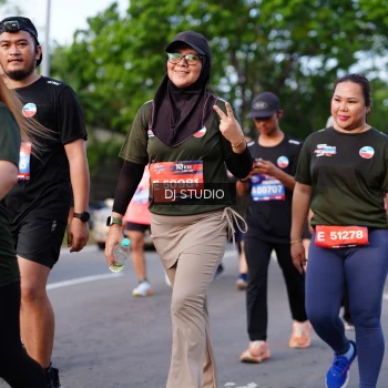 Runner Photo 4140583