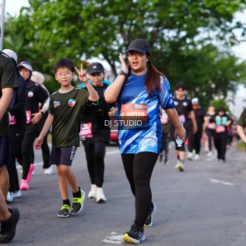 Runner Photo 4140593