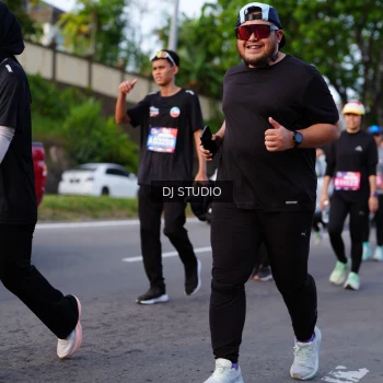 Runner Photo 4140602