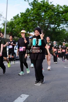 Runner Photo 4140603