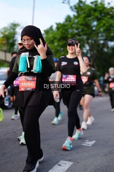 Runner Photo 4140609