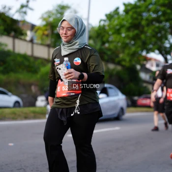 Runner Photo 4140617