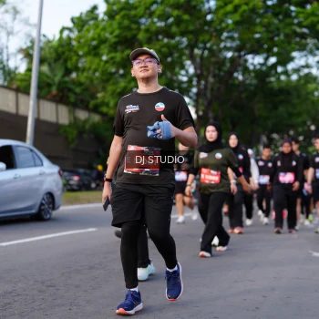 Runner Photo 4140619