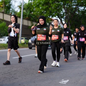 Runner Photo 4140620