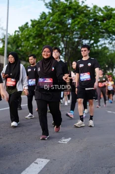 Runner Photo 4140631
