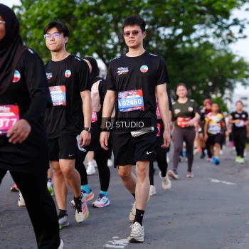 Runner Photo 4140633
