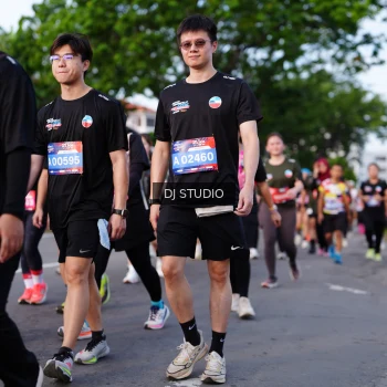 Runner Photo 4140637
