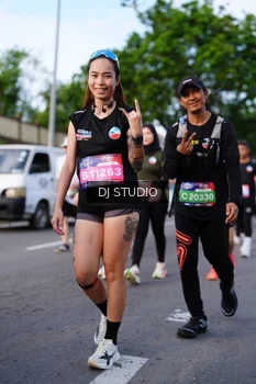 Runner Photo 4140660