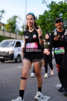 Runner Photo 4140669