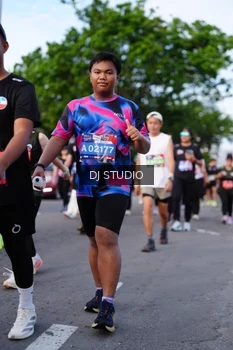 Runner Photo 4140678