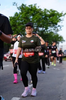 Runner Photo 4140683