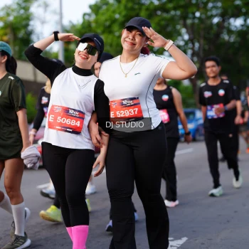 Runner Photo 4140686