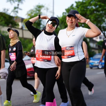 Runner Photo 4140688