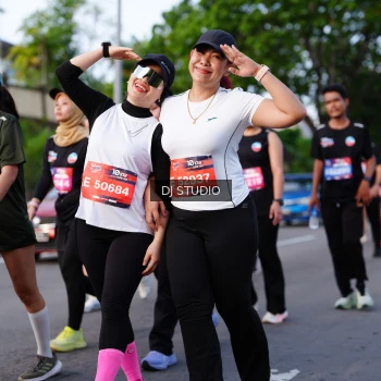 Runner Photo 4140692