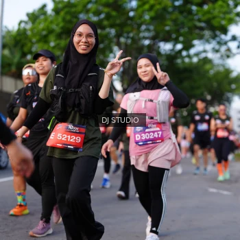Runner Photo 4140704