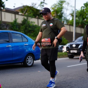 Runner Photo 4140709