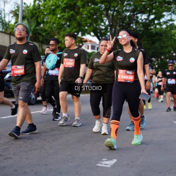 Runner Photo 4140711