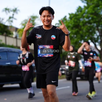 Runner Photo 4140717