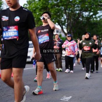 Runner Photo 4140739