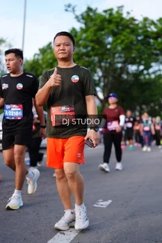 Runner Photo 4140756