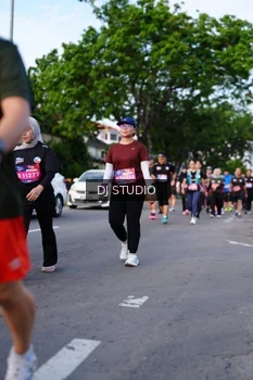 Runner Photo 4140760