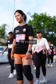 Runner Photo 4140784
